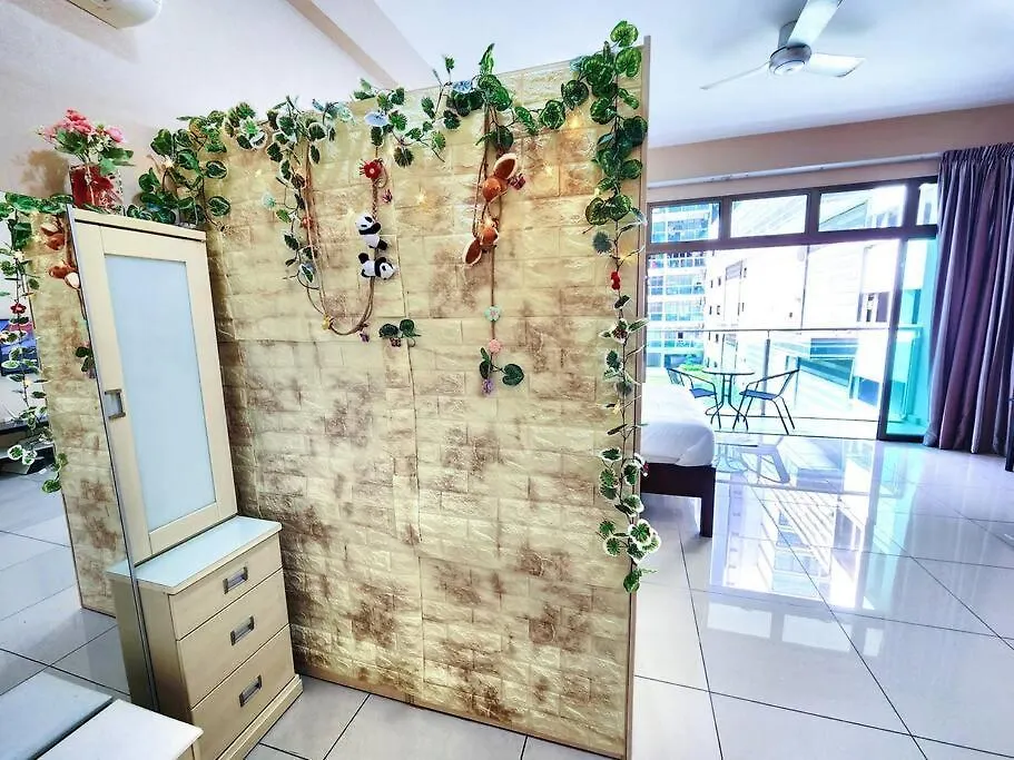 Classic Studio Balcony Palazio Mount Austin By Gdragon Homestay Johor Bahru Apartment
