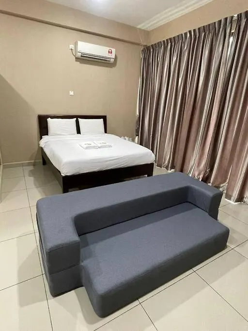 Classic Studio Balcony Palazio Mount Austin By Gdragon Homestay Johor Bahru 0*,