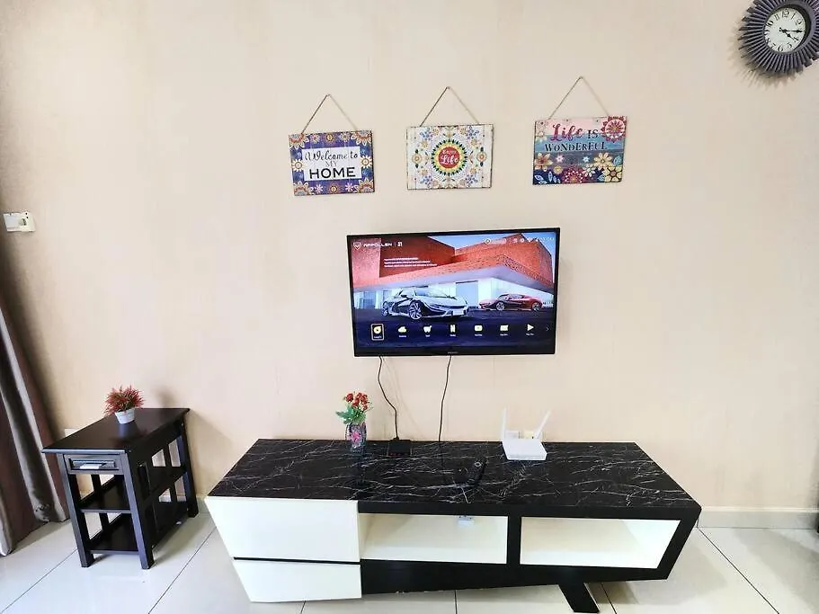 Apartment Classic Studio Balcony Palazio Mount Austin By Gdragon Homestay Johor Bahru
