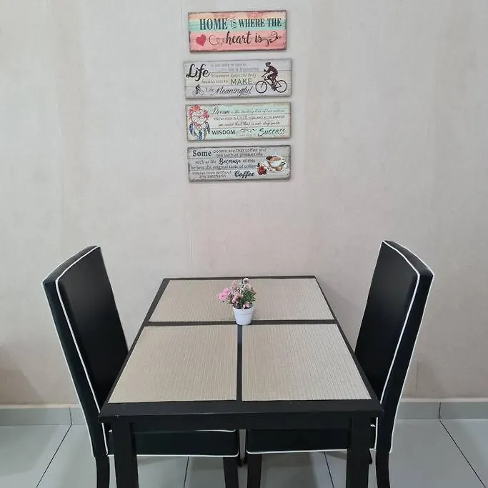 Classic Studio Balcony Palazio Mount Austin By Gdragon Homestay Johor Bahru Apartment